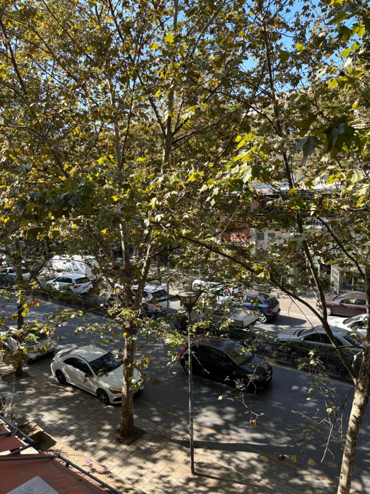 Bejartapartment2 Tiranë Luaran gambar
